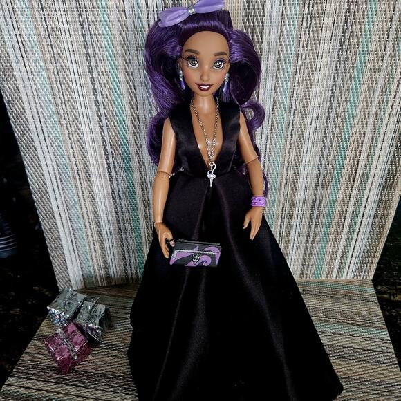 Ooak Disney ily forever Yasmin doll barbie siye in tailored satin gown - Picture 6 of 12